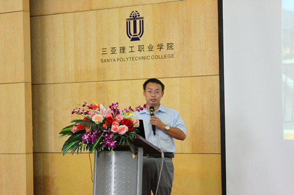�����W(xu��)Ժ���W(xu��)Ժ�h��֧����ӛ���v�������x�ώ��շ��v�������M(j��n)���Σ�����ꖹ�У�@.jpg