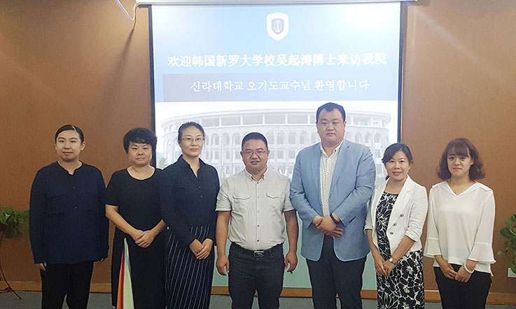 合作洽談會(huì)合影.jpg 合作洽談會(huì)合影.jpg