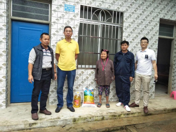 圖片2_副本.jpg 圖片2_副本.jpg