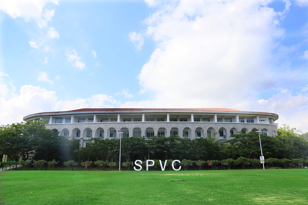 理工SPVC大草坪_副本.jpg 理工SPVC大草坪_副本.jpg