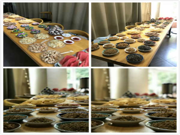 活動(dòng)中還準(zhǔn)備精美的點(diǎn)心.jpg 活動(dòng)中還準(zhǔn)備精美的點(diǎn)心.jpg