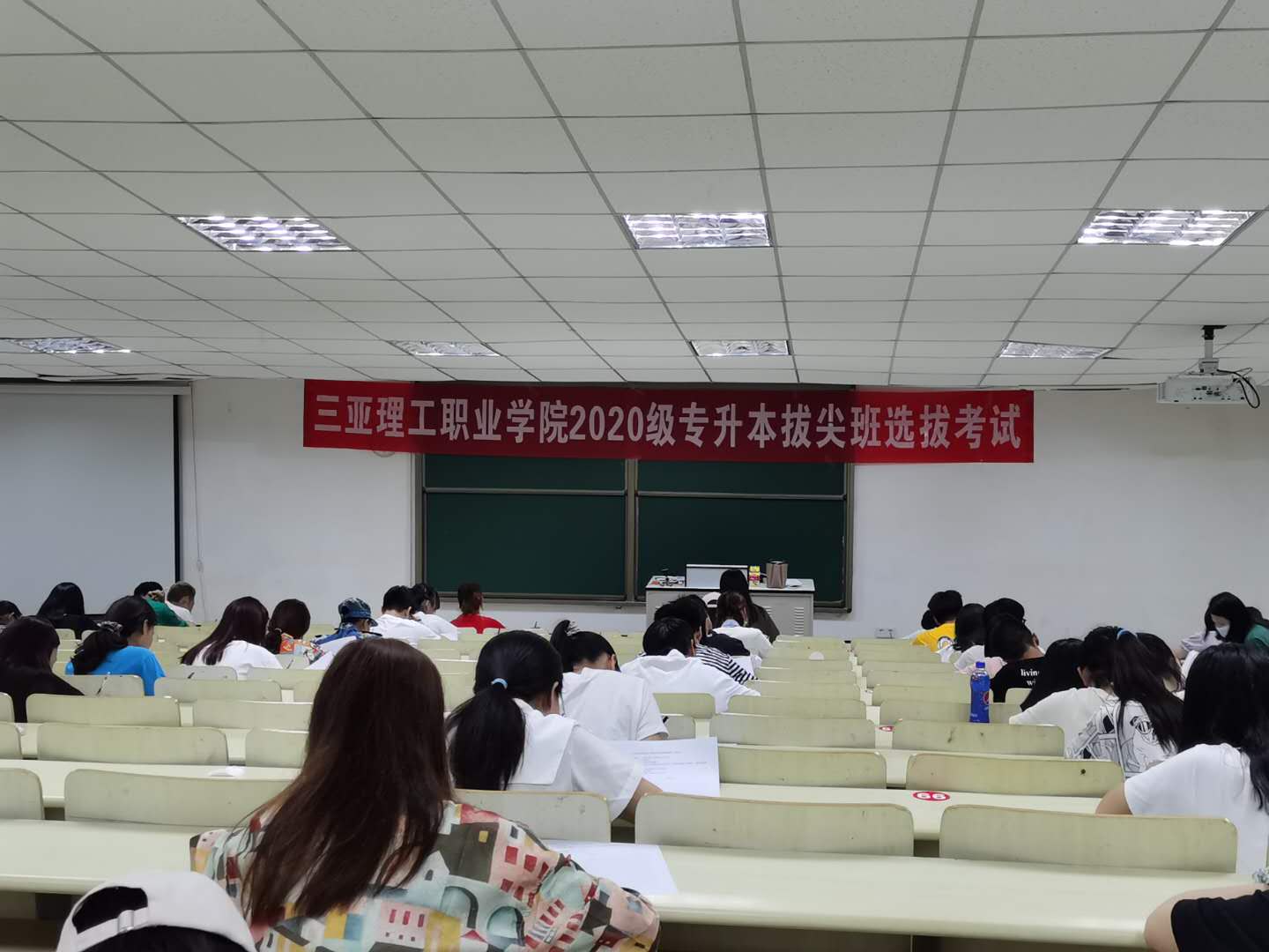 圖片1.jpeg 圖片1.jpeg