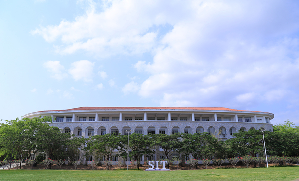 SIT2019ԭ�D 1_����.jpg