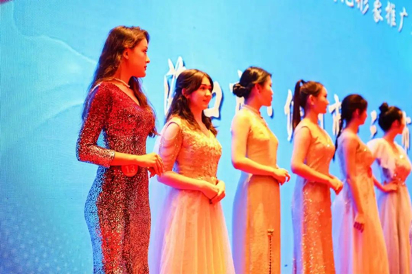 20220106��У�W(xu��)��ժ�@2021���������Ļ�С���ِ(����)���Qِ��헪��?ԭ�D (15).jpg