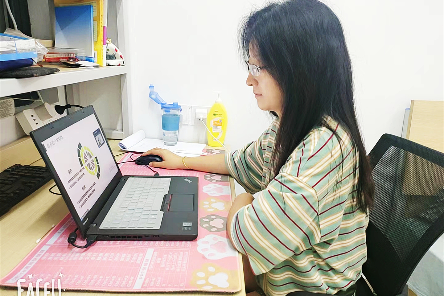 鄭絢.jpg 鄭絢.jpg