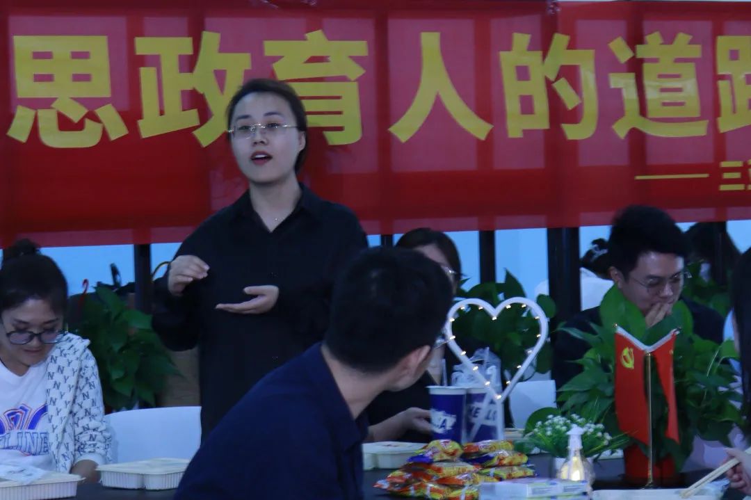 640 (1).jpg 640 (1).jpg