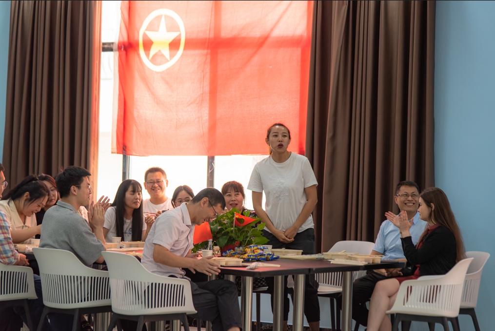 640(2).png 640(2).png