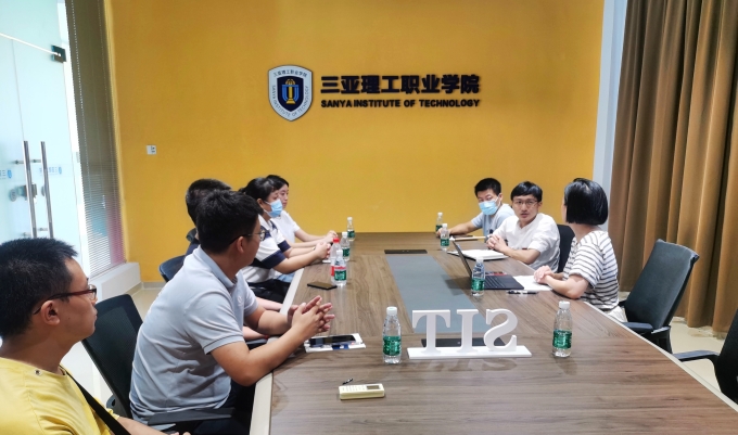 8484ce4c7091006a433ca489ec64332.jpg 8484ce4c7091006a433ca489ec64332.jpg