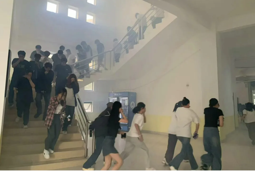 屏幕截圖 2024-04-06 212818.png 屏幕截圖 2024-04-06 212818.png