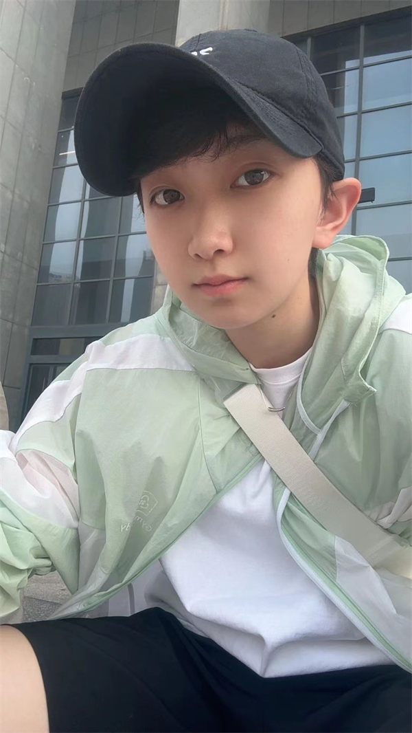 1c03db428de6b597ab579a2400a8f18.jpg 1c03db428de6b597ab579a2400a8f18.jpg