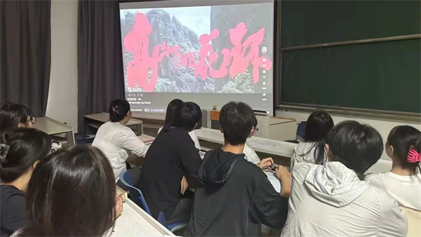 83ebd4db26f900181e105955a3a3db8.jpg 83ebd4db26f900181e105955a3a3db8.jpg