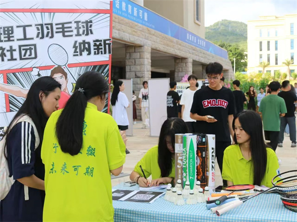 9783d5a26255df78b2d34480674b0b6.jpg 9783d5a26255df78b2d34480674b0b6.jpg