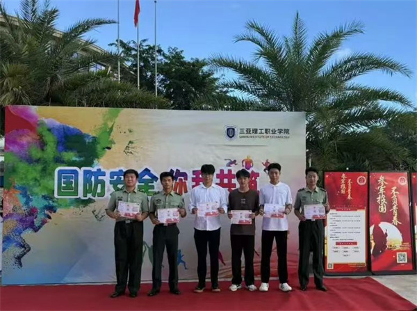 0b0bc6e2c49e94474fabdc2446d972c.jpg 0b0bc6e2c49e94474fabdc2446d972c.jpg