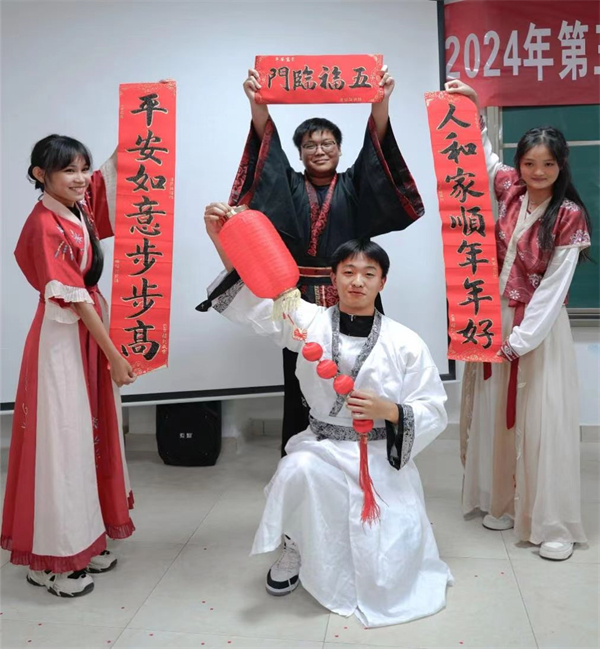 1aec30ea73c174879b7194619fe99fb.jpg 1aec30ea73c174879b7194619fe99fb.jpg