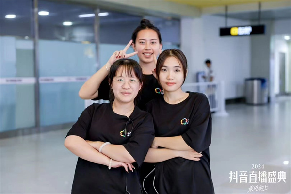 b0631496ee38187031402c8b1beca074.jpg b0631496ee38187031402c8b1beca074.jpg