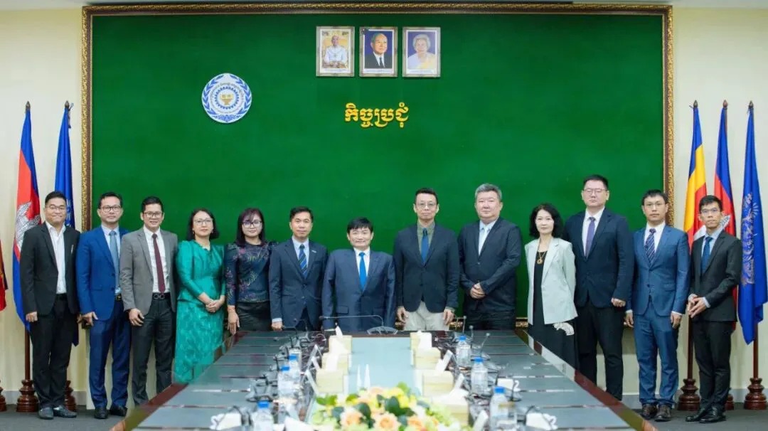 f9c6eed0c1094e934f9440e9df71c357.jpg f9c6eed0c1094e934f9440e9df71c357.jpg