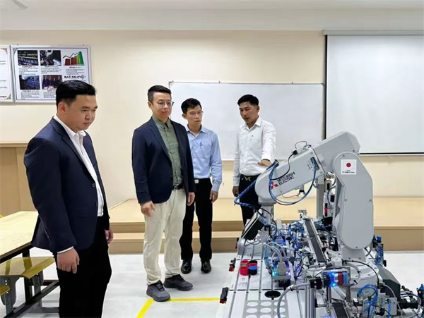 b683a40a20a1dc4fa35cfa60dadd732b.jpg b683a40a20a1dc4fa35cfa60dadd732b.jpg