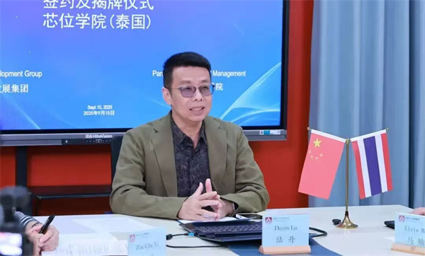 00ec1be71c8e6d1dec3b9905e5e69d15.jpg 00ec1be71c8e6d1dec3b9905e5e69d15.jpg