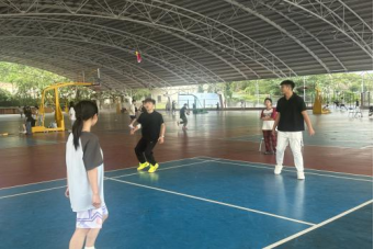 28e215d48e49371c3bf6cc8d5d6f441e.png 28e215d48e49371c3bf6cc8d5d6f441e.png